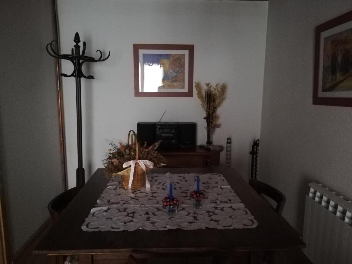 Pequeno Adosado De Montana Con Terraza Vila Villanova Exterior foto