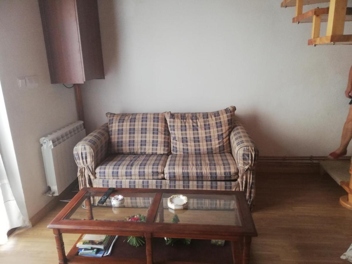 Pequeno Adosado De Montana Con Terraza Vila Villanova Exterior foto